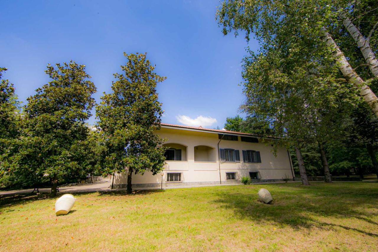 Saint Paul Relais **** Ξενοδοχείο San Paolo Solbrito Εξωτερικό φωτογραφία